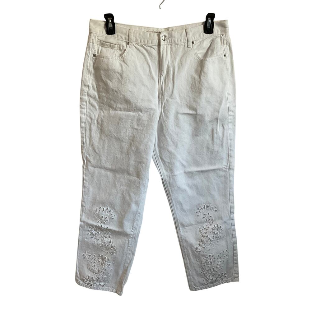 American Eagle White Floral Cutout Mom‎ Jeans - Size 16